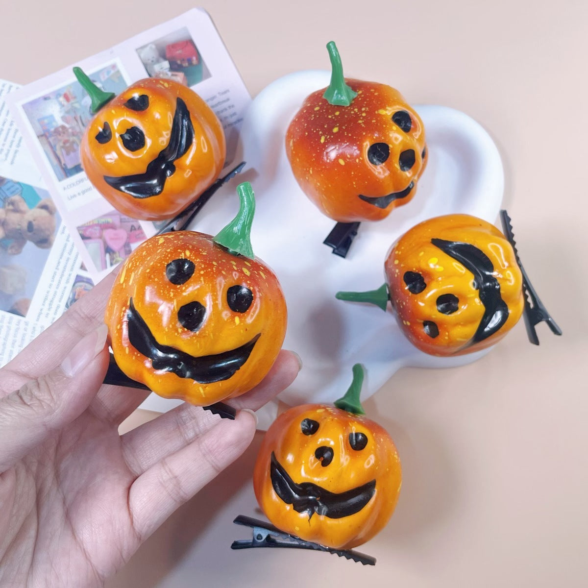 Halloween Barrettes Small Pumpkin Simulation Face Pin